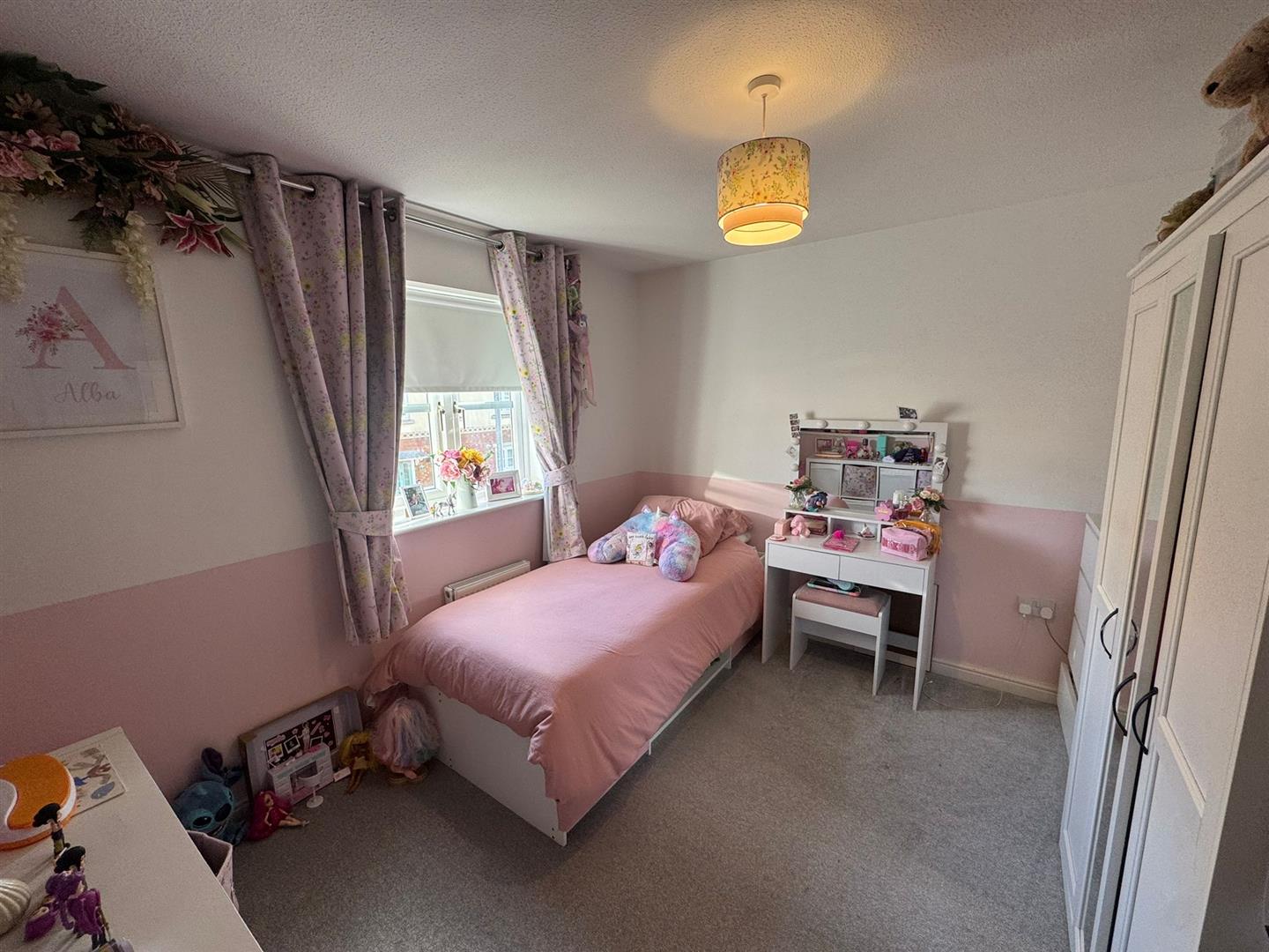 Ger Y Nant, Birchgrove, Swansea, SA7 0HD